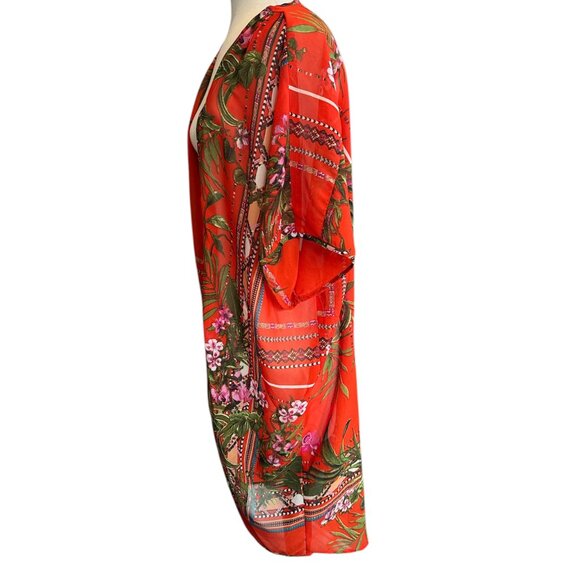 Live 4 Truth Red Floral Beach Cover Up - Picture 4 of 10